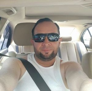 Meet your Posher, Jose gregorio